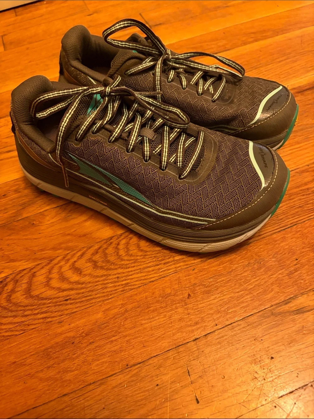 Altra Olympus Women's Gray with Teal Athletic Shoes